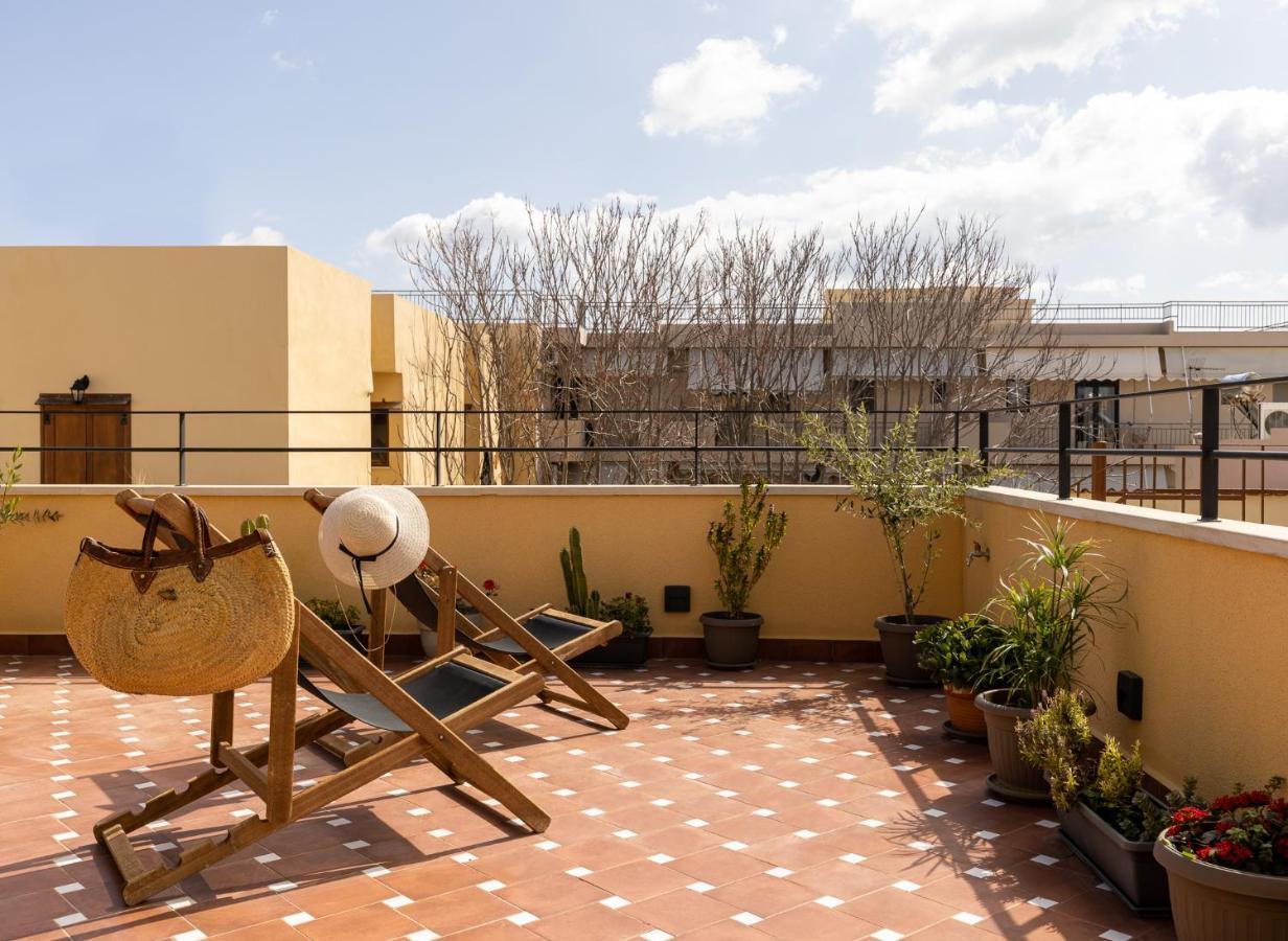 Flaneur Hotell Chania  Exteriör bild